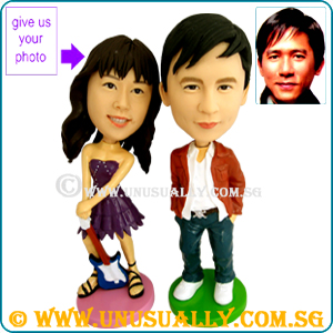 Custom 3D Sweet Female Rocker W Smart Male Figurines